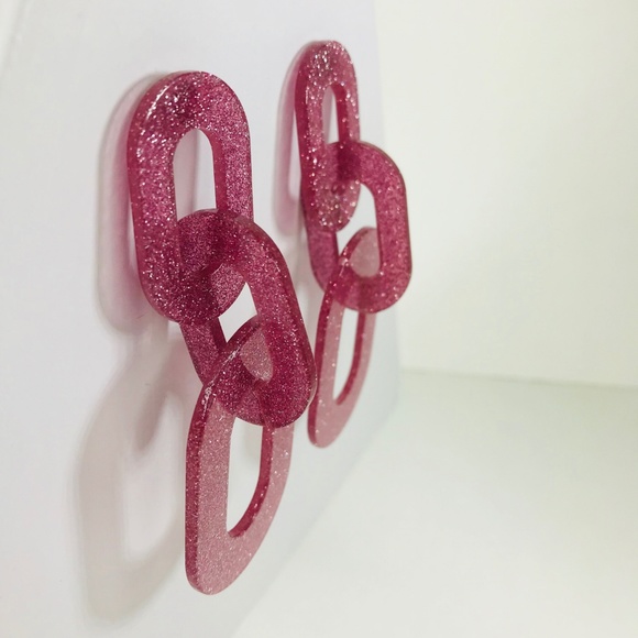 Chain Link Drops in Burgundy - Picture 3 of 5